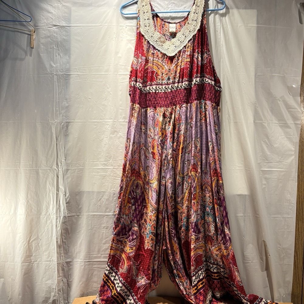 Bila Geometric Multicolored Maxi Dress Sleeveless LaceAccents BottomHem Cuts 2XX
